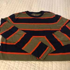 Gap long sleeved t